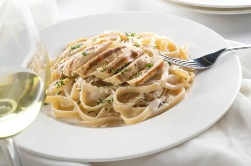 Classic Chicken Alfredo Recipe